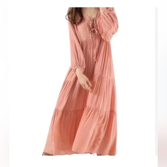 Young Fabulous & Broke Dawn Coral Tiered Oversized Midi Dress Medium - Picture 2 of 16